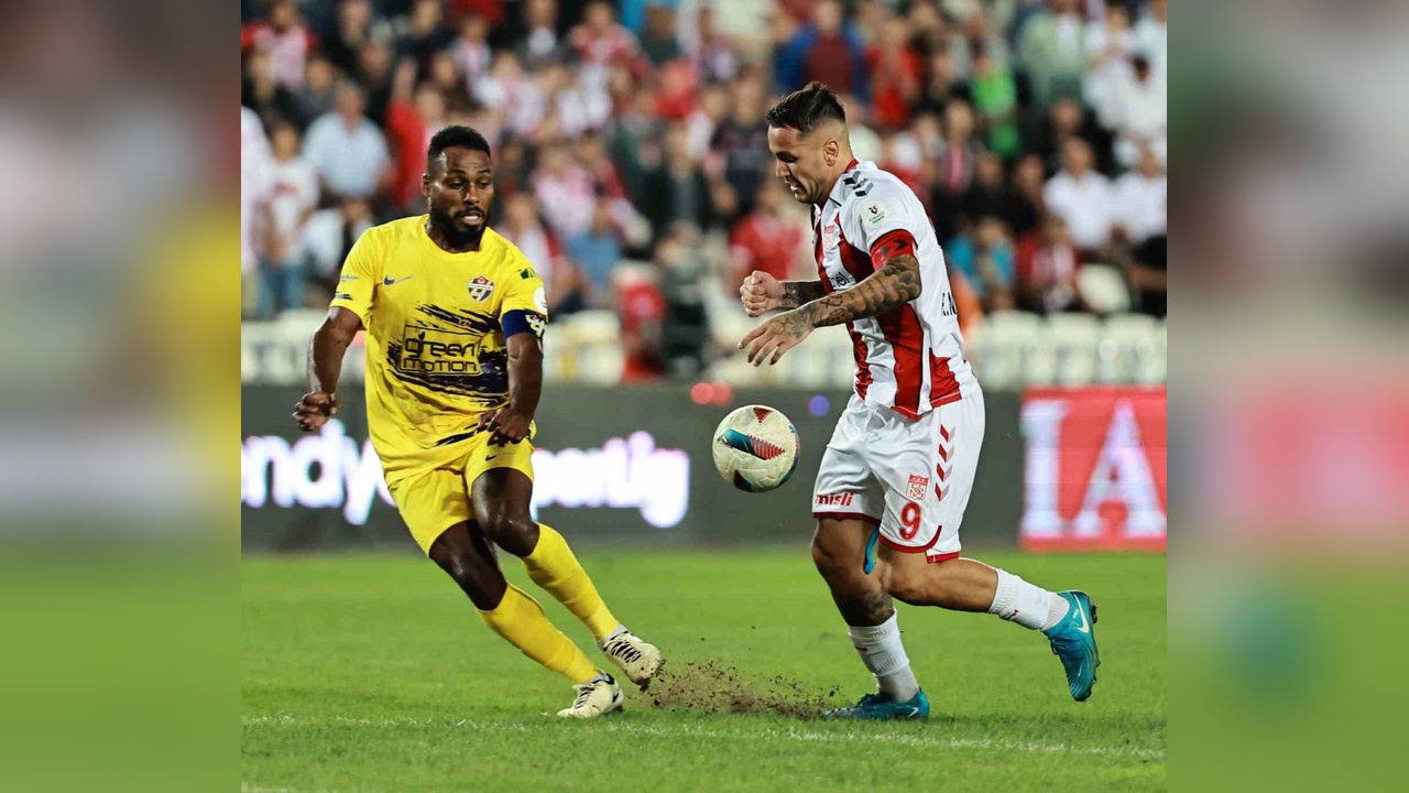 Eyüpspor ve Sivasspor Maçında VAR Görevi Hernandez Maeso'ya Verildi
