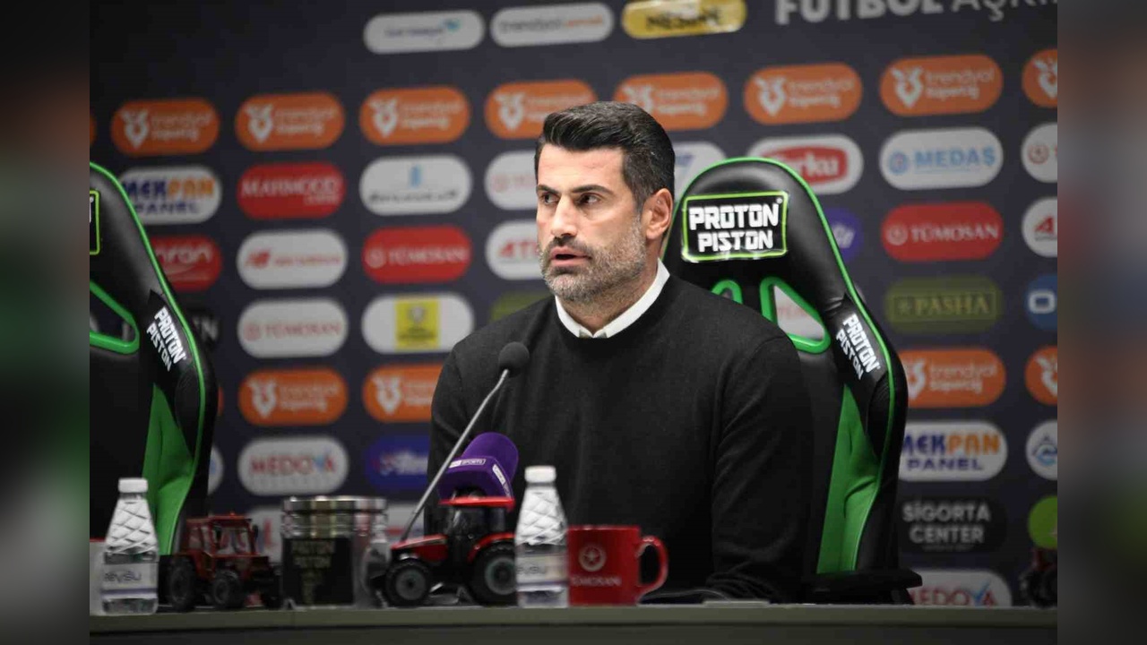 Volkan Demirel'den Konyaspor'a Tebrik Mesajı