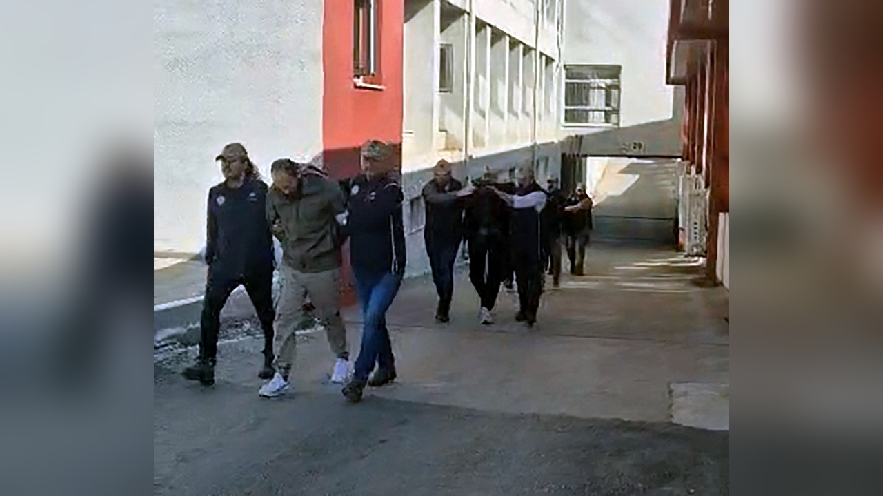 DEAŞ Üyeleri Tarım İşçiliği Yaparak Kimliklerini Gizlemeye Çalıştı