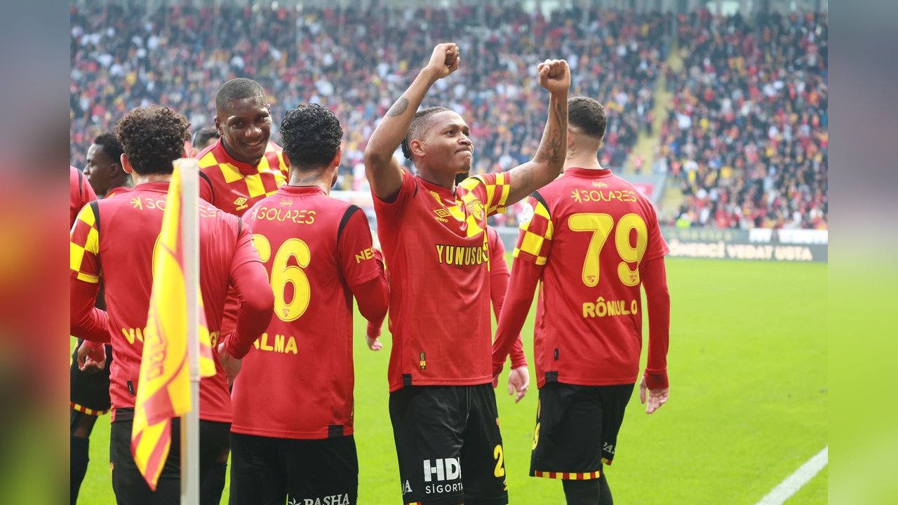 Göztepe, Alanyaspor'u Ağırlıyor