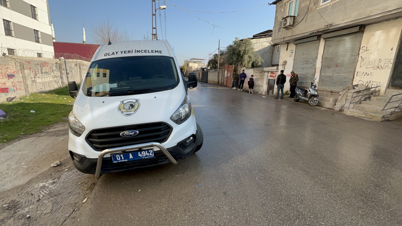 Evde Av Tüfeğiyle Vurulmuş Ceset Bulundu, Şüpheli Gözaltına Alındı