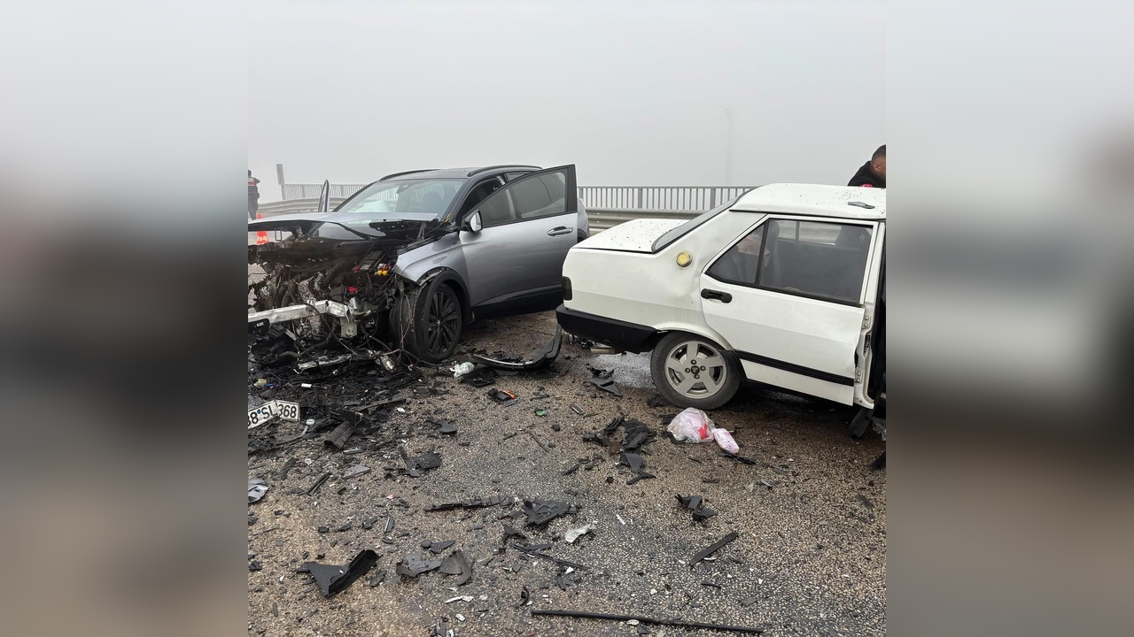 Çankırı'da Trafik Kazası: Bir Kişi Hayatını Kaybetti, İki Kişi Yaralandı