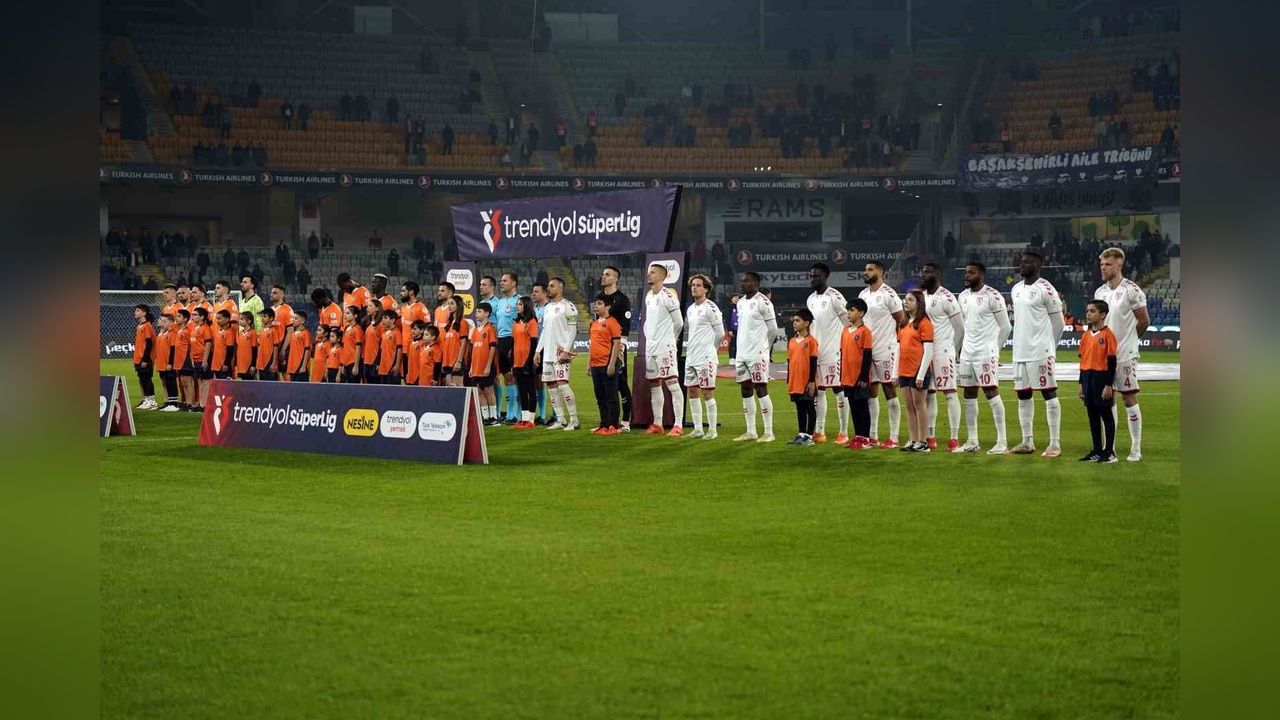 Başakşehir ve Samsunspor Arasındaki Mücadele Beraberlikle Devam Ediyor