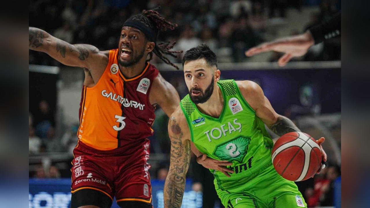 Tofaş, Galatasaray'ı Zor Bir Mücadeleyle Geçti