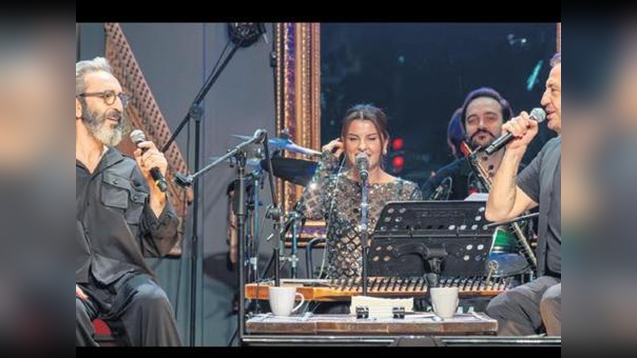 Bostancı'da Müzik Dolu Bir Akşam: Akustik Gece Etkinliği Gerçekleşti