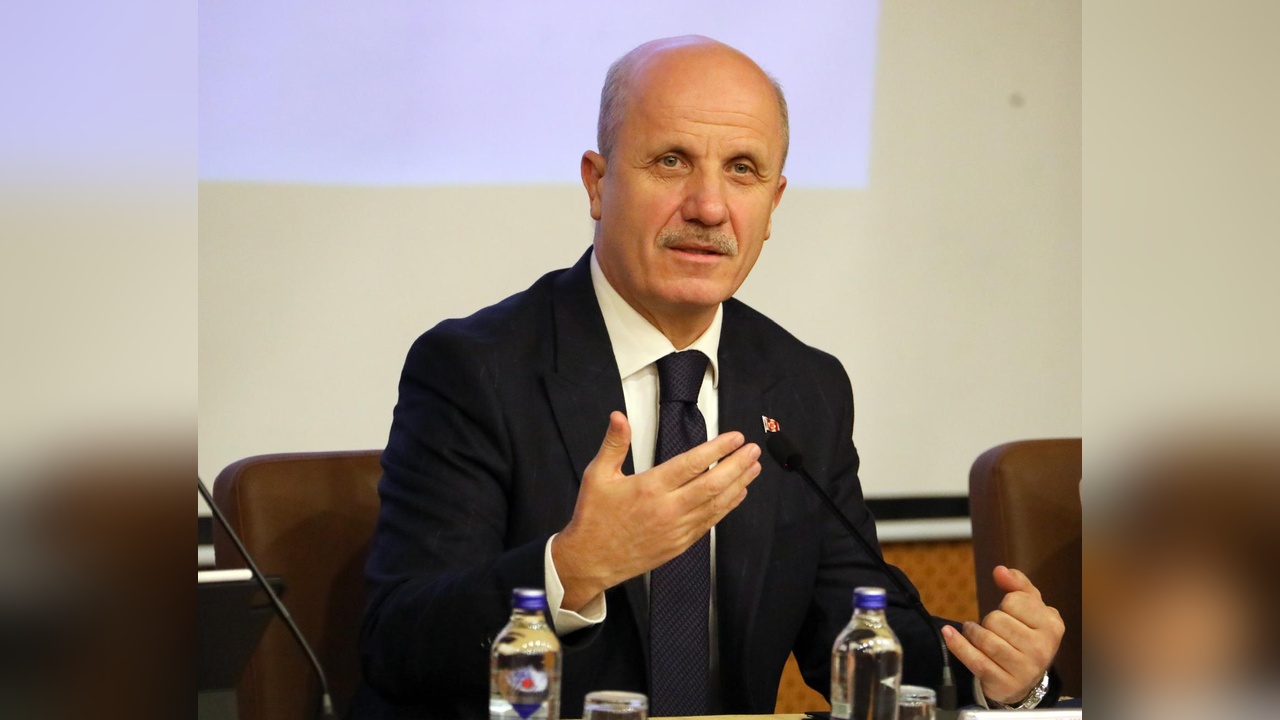 Yükseköğretimde Dijital Dönüşüm: 70 Üniversitede Yapay Zeka Programı