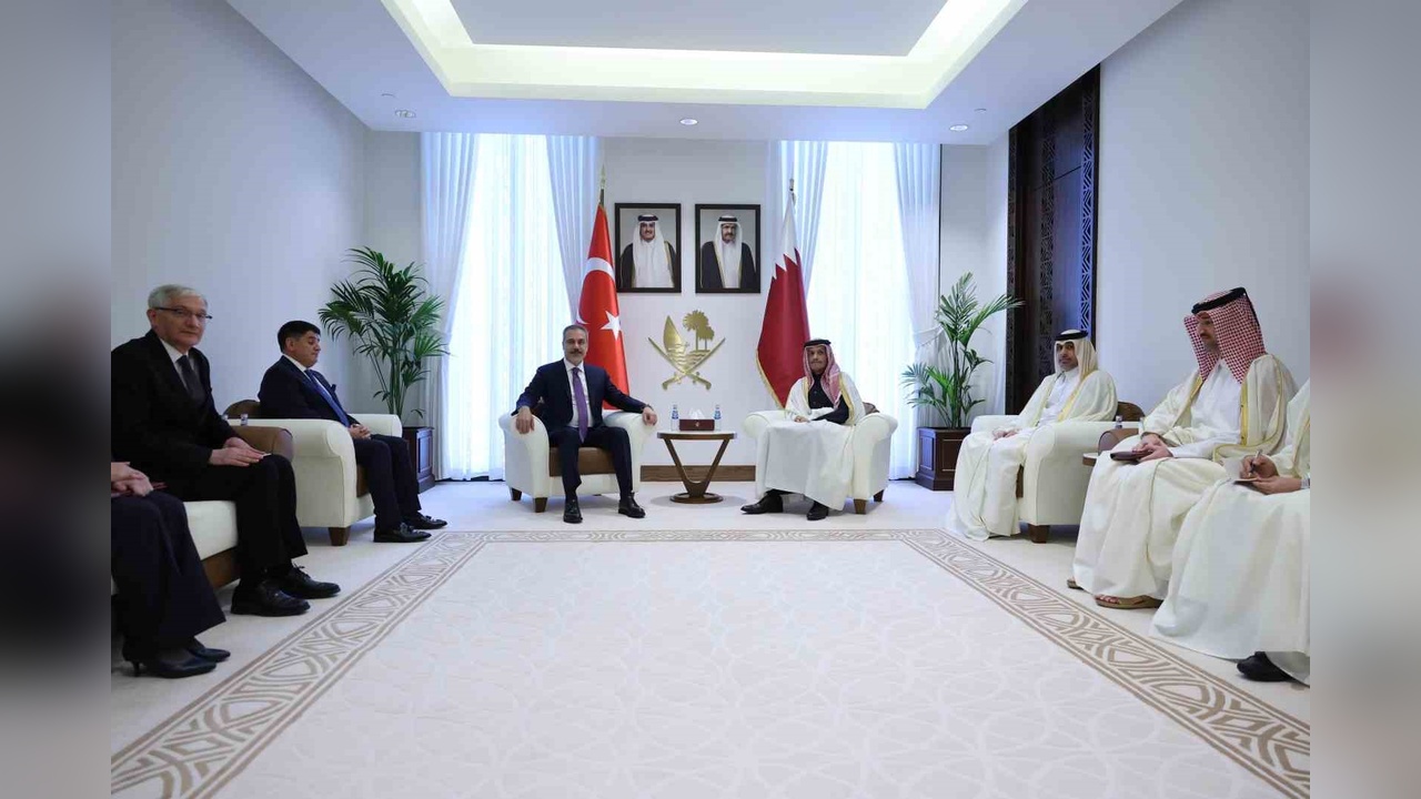 Bakan Fidan ve Katar Başbakanı Al-Thani'den Önemli Görüşme