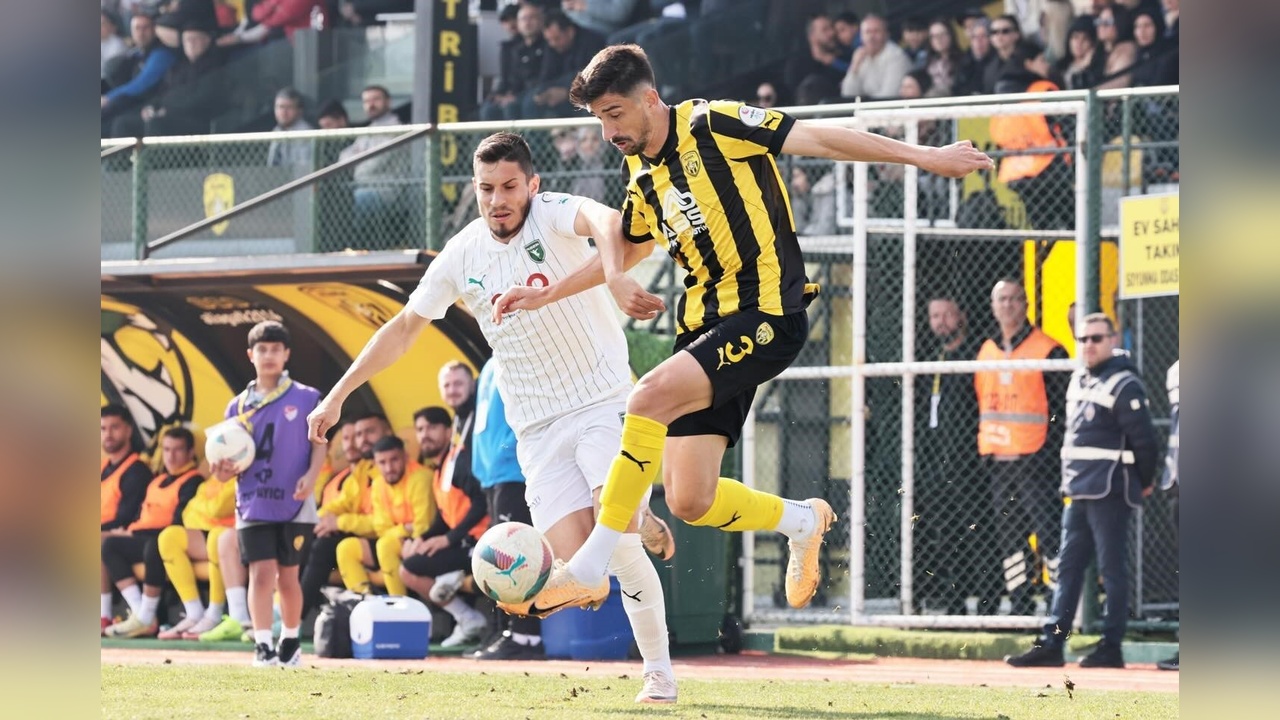 Aliağaspor FK, Efeler 09 SFK'yi Farklı Geçti