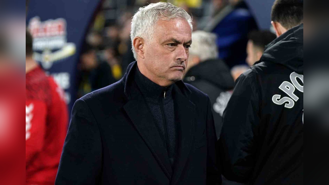 Mourinho, Takımda Radikal Değişikliklere Gitti