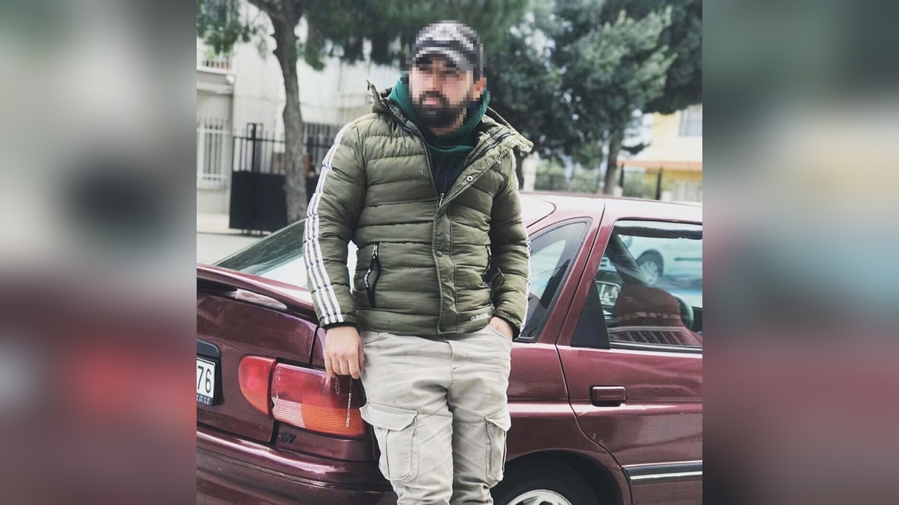 Arkadaşını Bıçaklayarak Öldüren Şahıs Kameralara Yansıdı