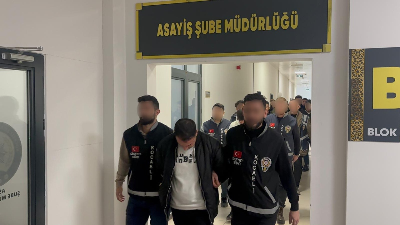 Tekerlekli Sandalyedeki Esnafın Ölümü: İki Kişi Tutuklandı