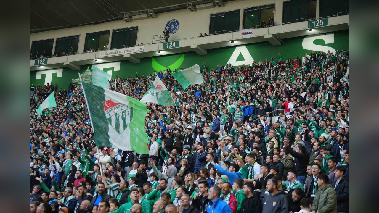 Bursaspor, Profesyonel Liglerde Seyirci Sayısında İkinci Sırada