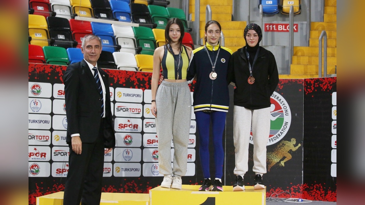 U18 Türkiye Salon Şampiyonası Tamamlandı