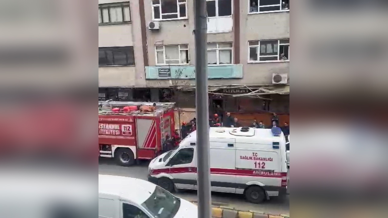 Kağıthane'de Yük Sepetinin Halatı Koptu, Bir Kişi Yaralandı