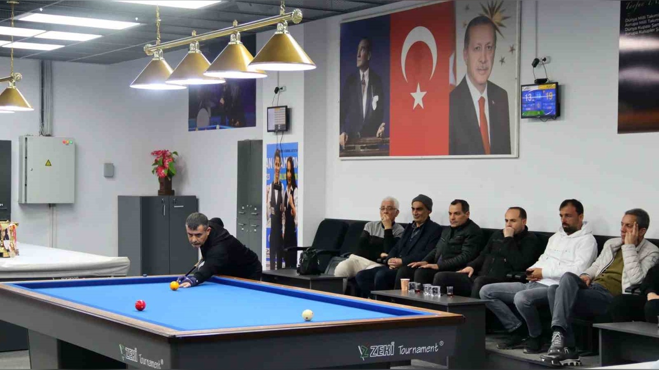 Elazığ'da Bilardo Şampiyonası Tamamlandı