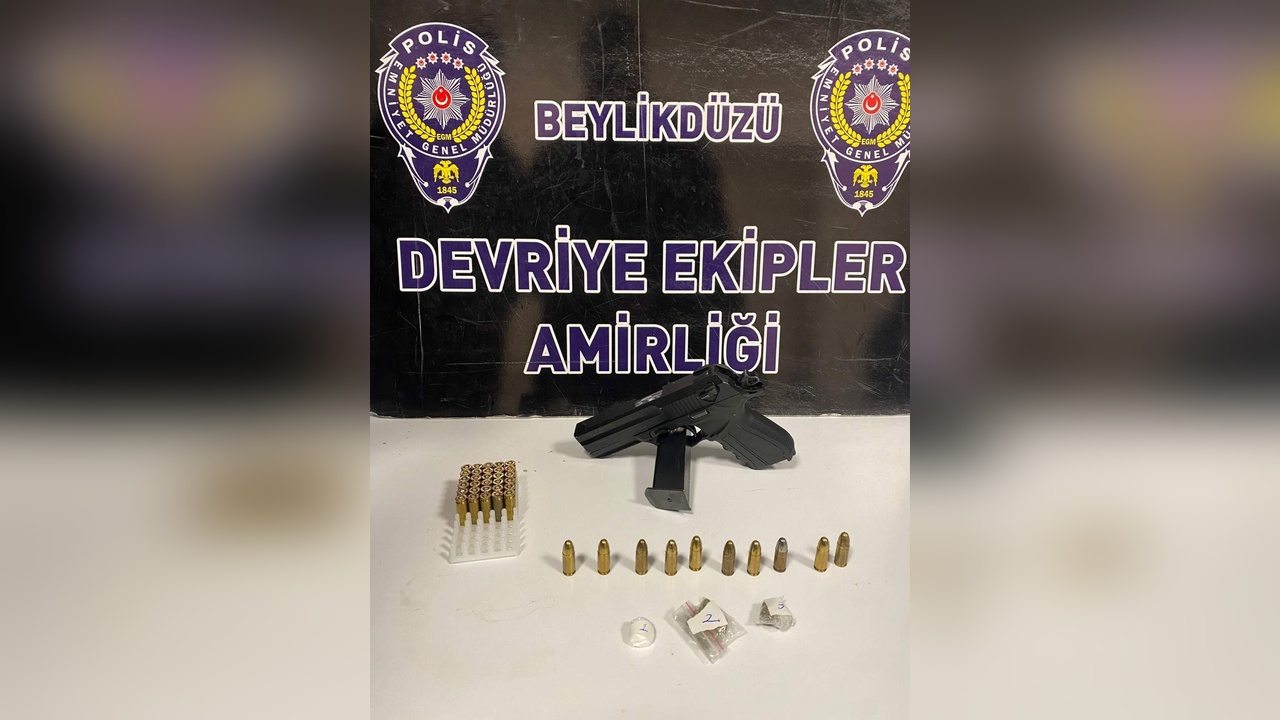 Beylikdüzü'nde Silahlı Tehdit: Şüpheli Tutuklandı