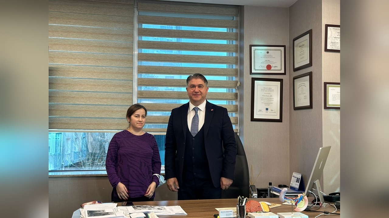 Ablasının Karaciğeriyle Hayata Döndü: Sibel Hemşirenin Umut Dolu Hikayesi
