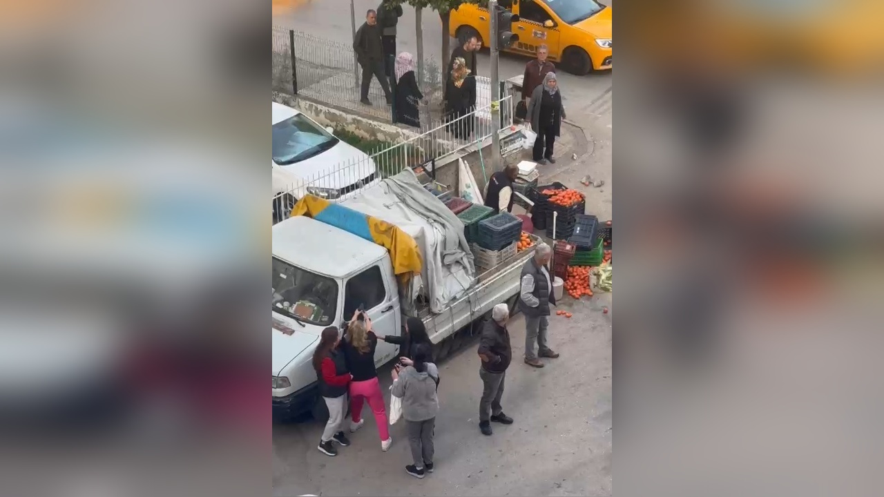 Seyyar Satıcı ile Tartışma Sonrası Araç Hasarı