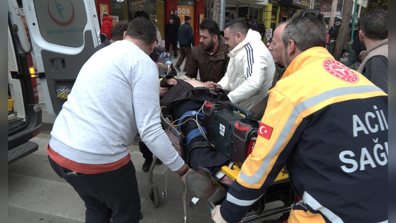 Yürüyüş Sırasında Kalp Krizi Geçiren Birey, Acil Müdahale ile Hayata Döndürüldü
