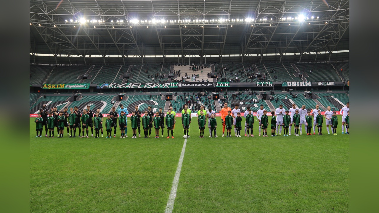 Sivasspor, Kocaelispor'u Deplasmanda Geçti