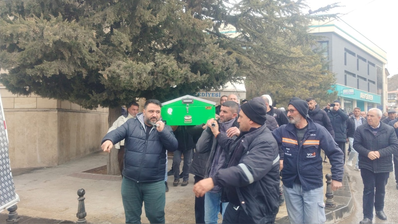 Motosiklet Kazasında Hayatını Kaybeden Sürücünün Son Yolculuğu