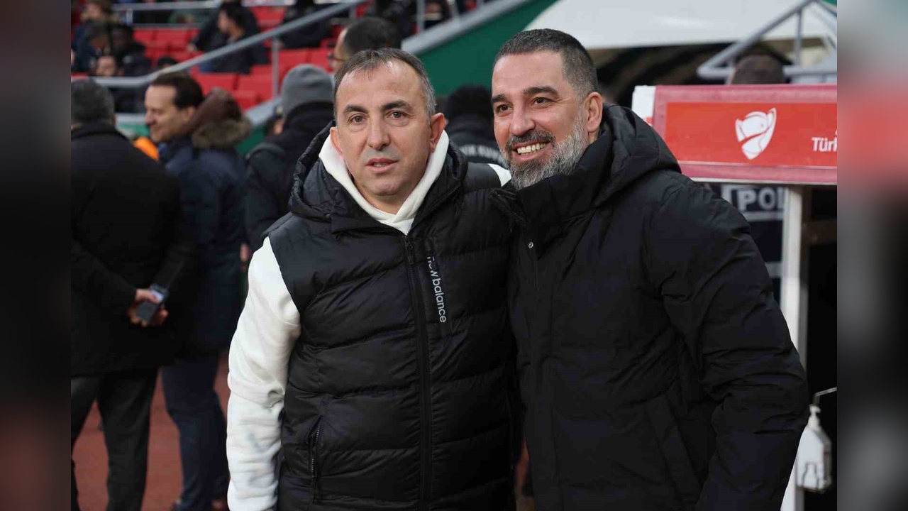 Konyaspor, Eyüpspor'u İlk Yarıda Geçti