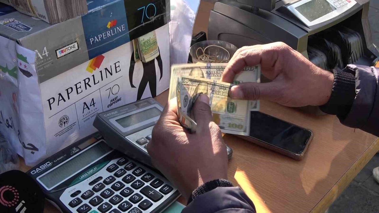 Suriye Lirası Dolar Karşısında Güçleniyor