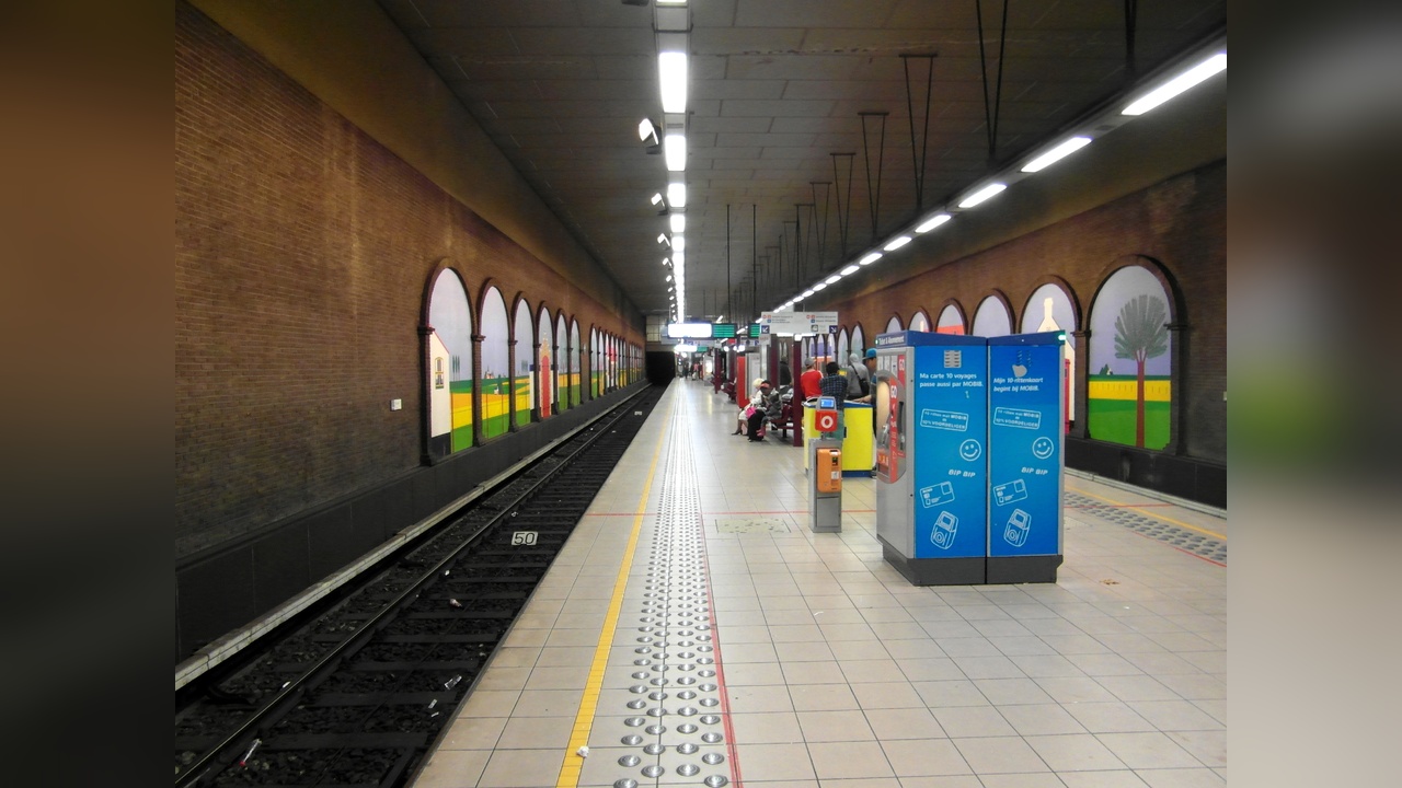 Brüksel Metro İstasyonunda Silahlı Saldırı Gerçekleşti