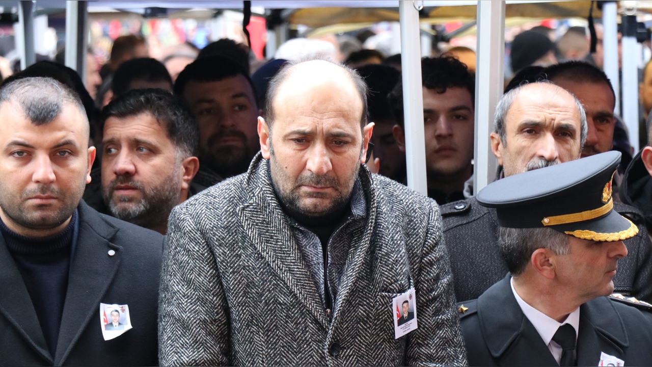 Düzce, Şehit Uzman Çavuşu Son Yolculuğuna Uğurladı