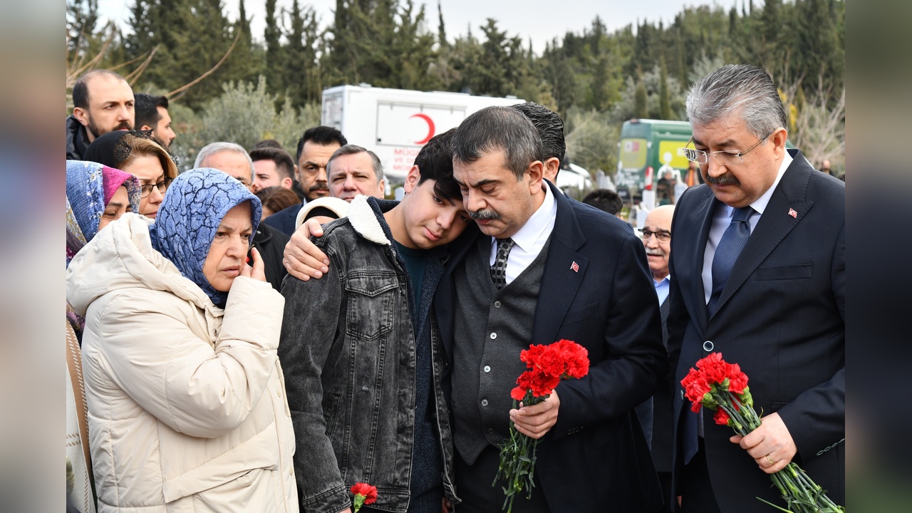 Osmaniye'de Deprem Şehitleri İçin Anma Töreni Düzenlendi