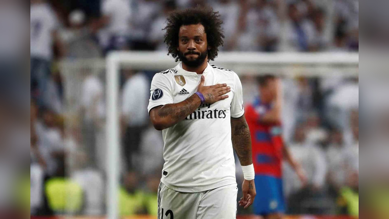 Marcelo Futbol Kariyerine Nokta Koydu