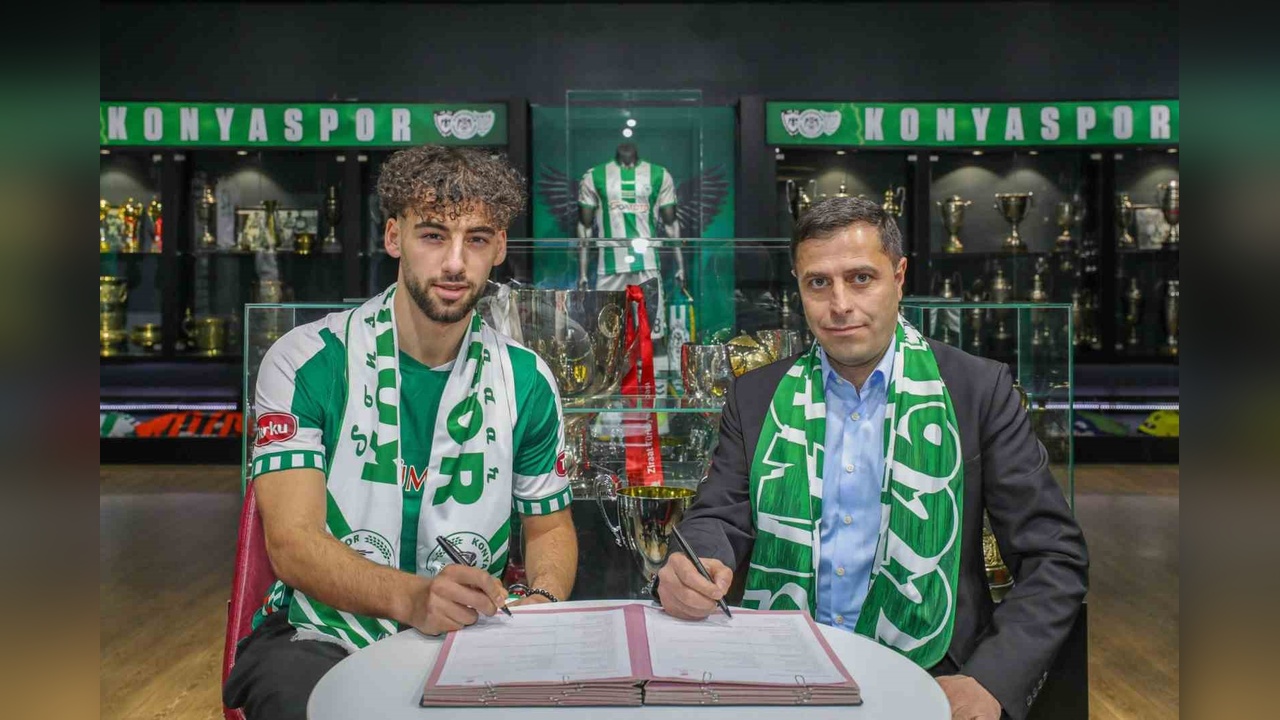 Konyaspor, Mehmet Kaya ile Anlaştı