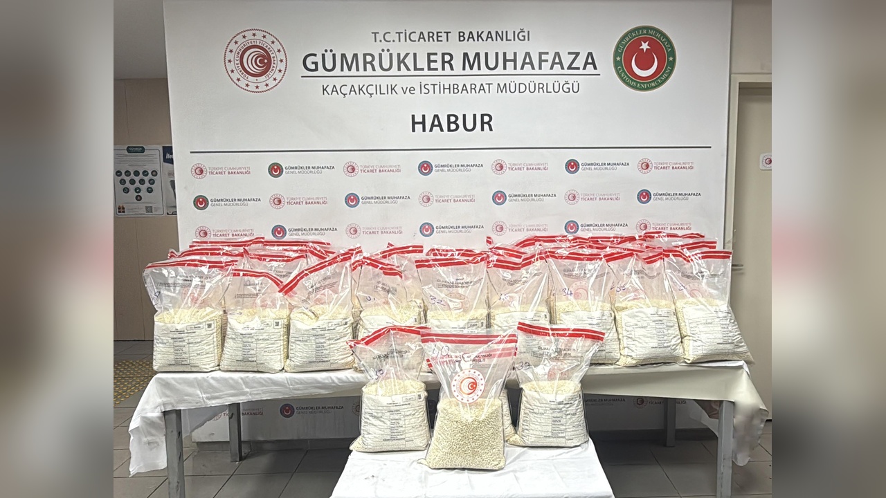 Habur Gümrük Kapısı'nda Uyuşturucu Operasyonu: 2 Milyon 176 Bin Hap Ele Geçirildi