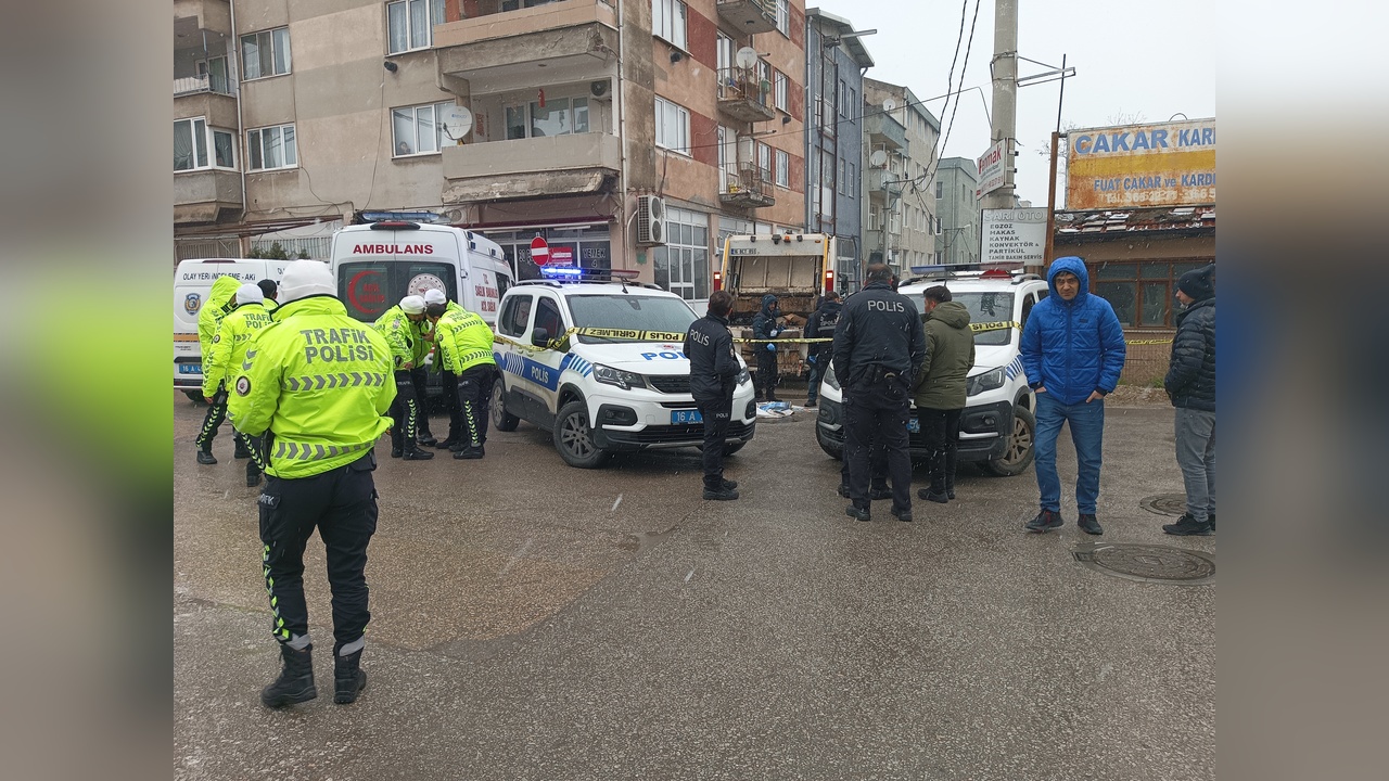 Çöp Kamyonu Kazası: Bir Yaya Hayatını Kaybetti