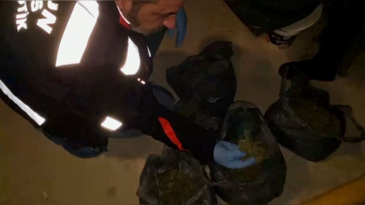 Uyuşturucu Operasyonu: 3,5 Kilo Esrar Ele Geçirildi