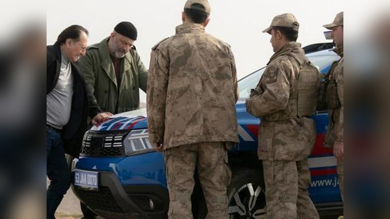 Arka Sokaklar, 700. Bölümle İzleyicileriyle Buluşuyor