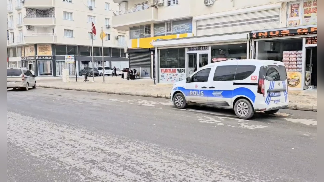 PTT Şubesinde Silahlı Saldırı: Bir Kişi Yaralandı