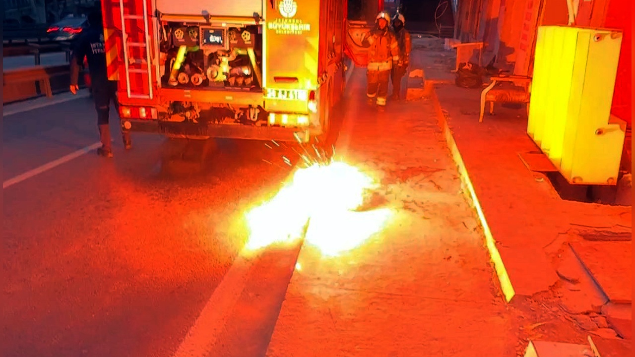 Avcılar'da Elektrik Kablolarında Patlama Gerçekleşti