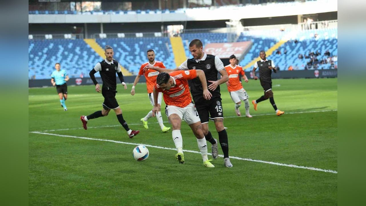Adanaspor, Manisa FK'yi 2-1 Yenerek Üst Sıralara Tırmandı