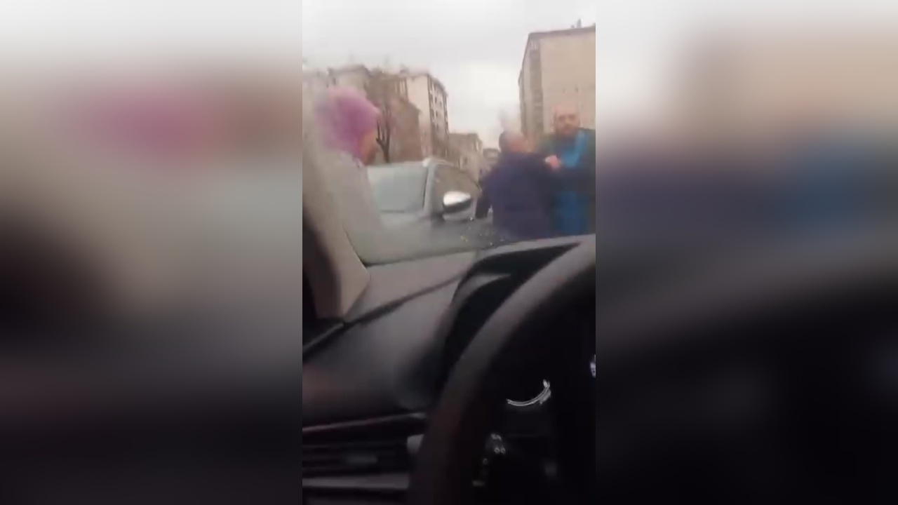Bağcılar'da Trafik Kavgası Çocukları Etkiledi
