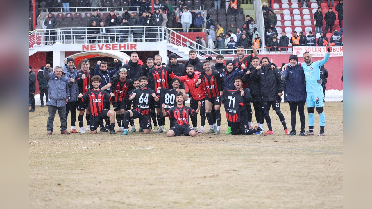 Uşakspor, 3 Puanla Tanıştı