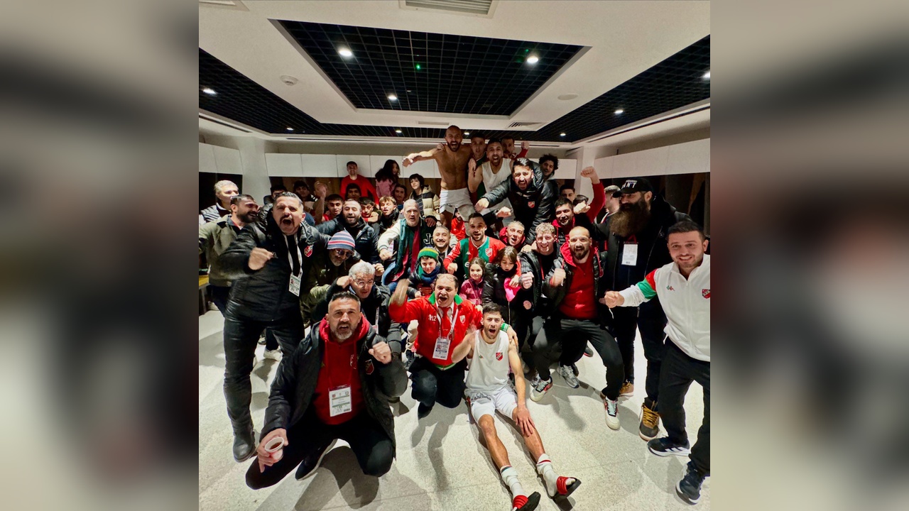 Karşıyaka, Şampiyonluk Hedefinde İddialı Adımlar Atıyor