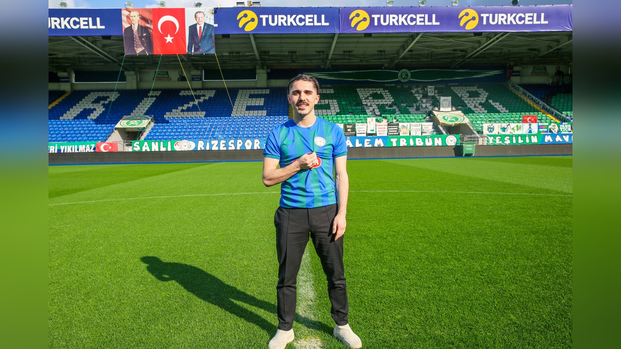 Abdulkadir Ömür, Çaykur Rizespor'a Transfer Oldu