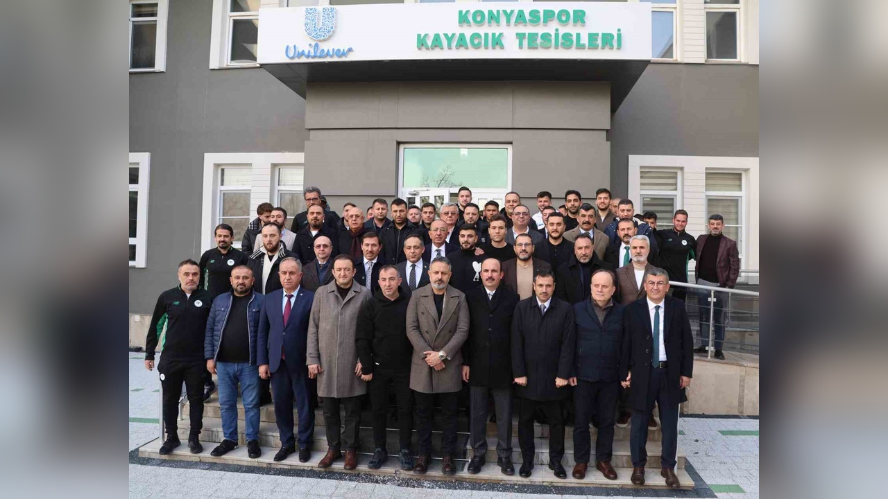 Konyaspor'a Protokol Desteği