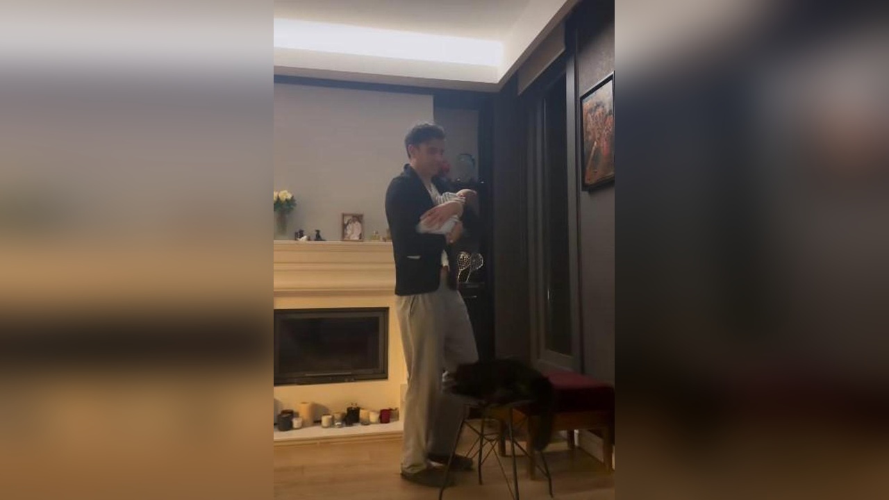 Cansel Elçin'in Oğlu Atlas ile Paylaşımı Gündemde
