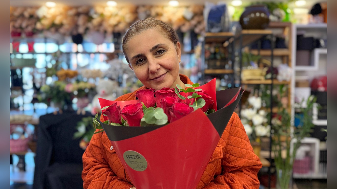 Kırmızı Gül Fiyatları Sevgililer Günü'nde Yükseldi