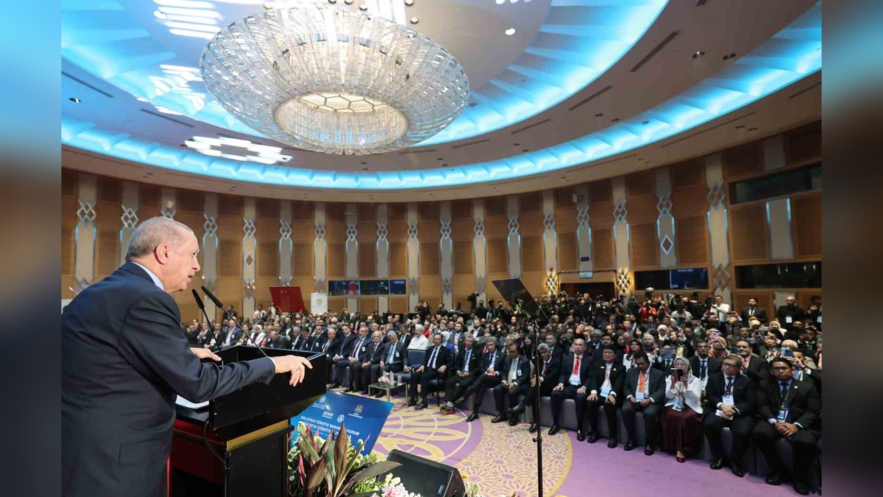 Cumhurbaşkanı Erdoğan, Türkiye'nin Büyüme Oranlarını Değerlendirdi
