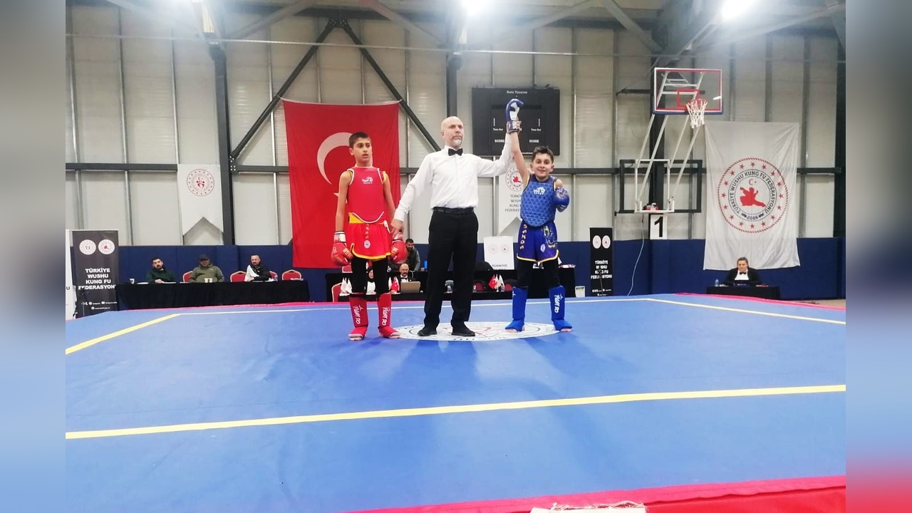 Yalova'da Wushu Şampiyonası Coşkusu Sürüyor
