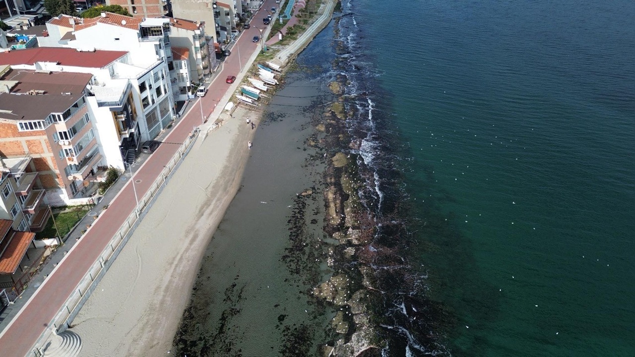 Tekirdağ'da Deniz Seviyesi Düşünce Tarihi Yol Gün Yüzüne Çıktı