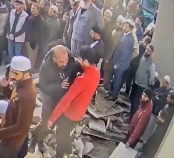 Menzil'deki tartışmanın başladığı görüntüler paylaşıldı